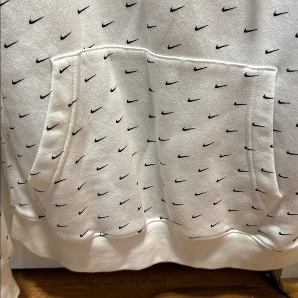 Nike White Hoodie with Black Accents - Picture 3 of 5